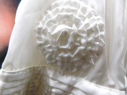 jackie o porcelain flower